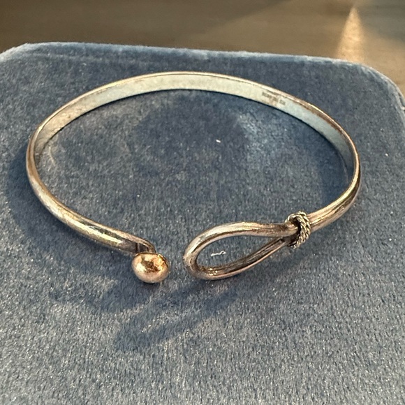 Cape Cod Jewelers Jewelry - Cape Cod Sterling Silver with Rose Gold Ball Loop Bracelet